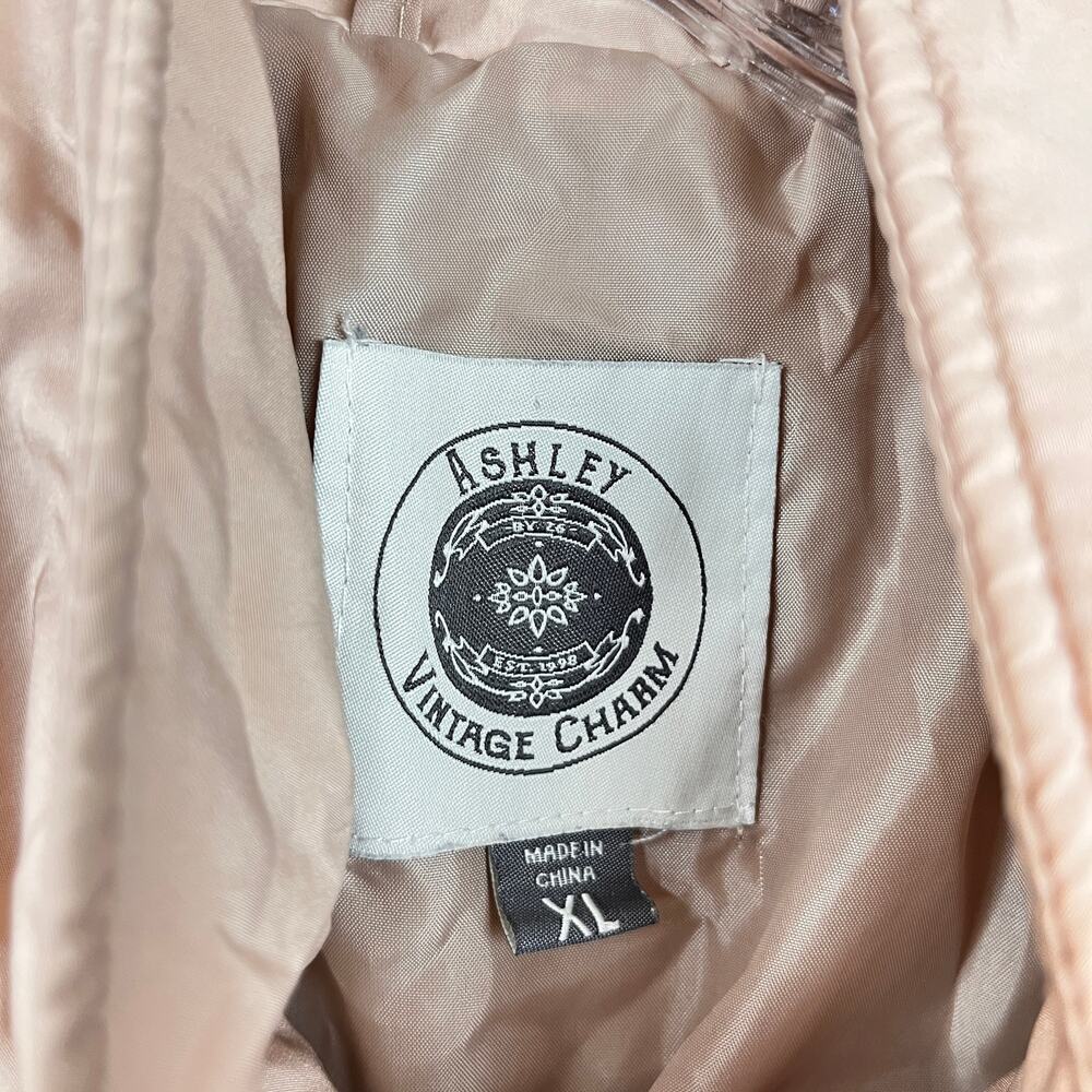 Ashley Vintage Charm Sherpa Fleece Jacket - Picture 9 of 10